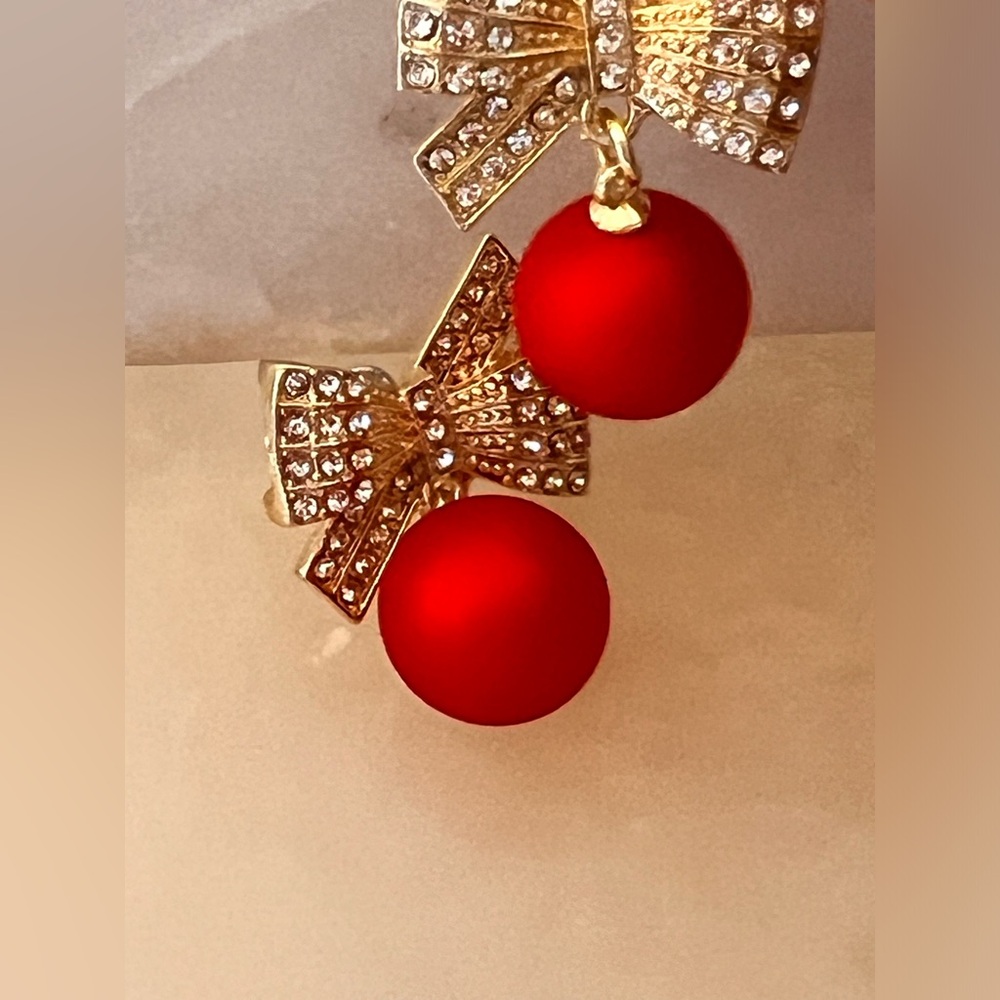 Christmas Bow Earring With Rhinestones